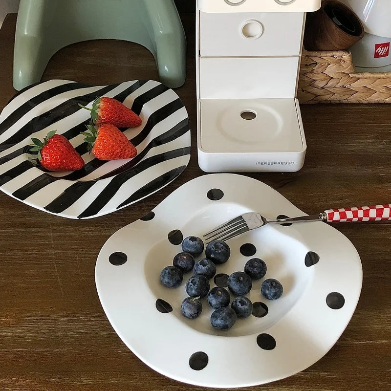 Nordic Ceramic Plate Dot Stripe Irregular Wave Shape Ceramic Dessert Plate Pasta Plate Dinner Plates Ceramic Dish Plates