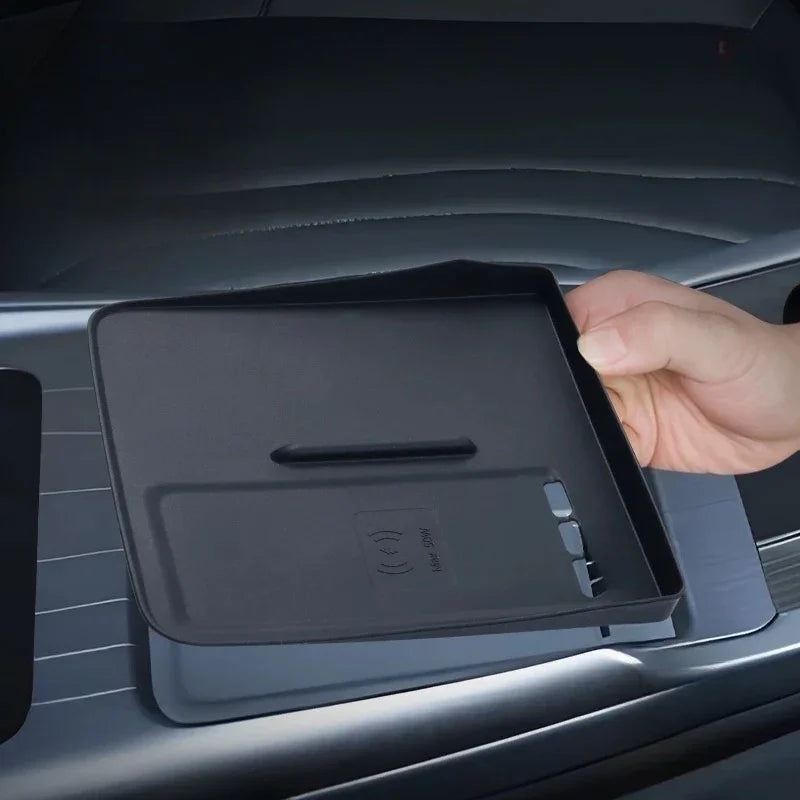 Center Wireless Charger Silicone Pad for  Geely EX5 EM-i（MX）