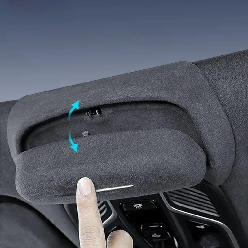 Suede Car Eyeglass Case for Geely（Not compatible with Starray in the UK/AU）