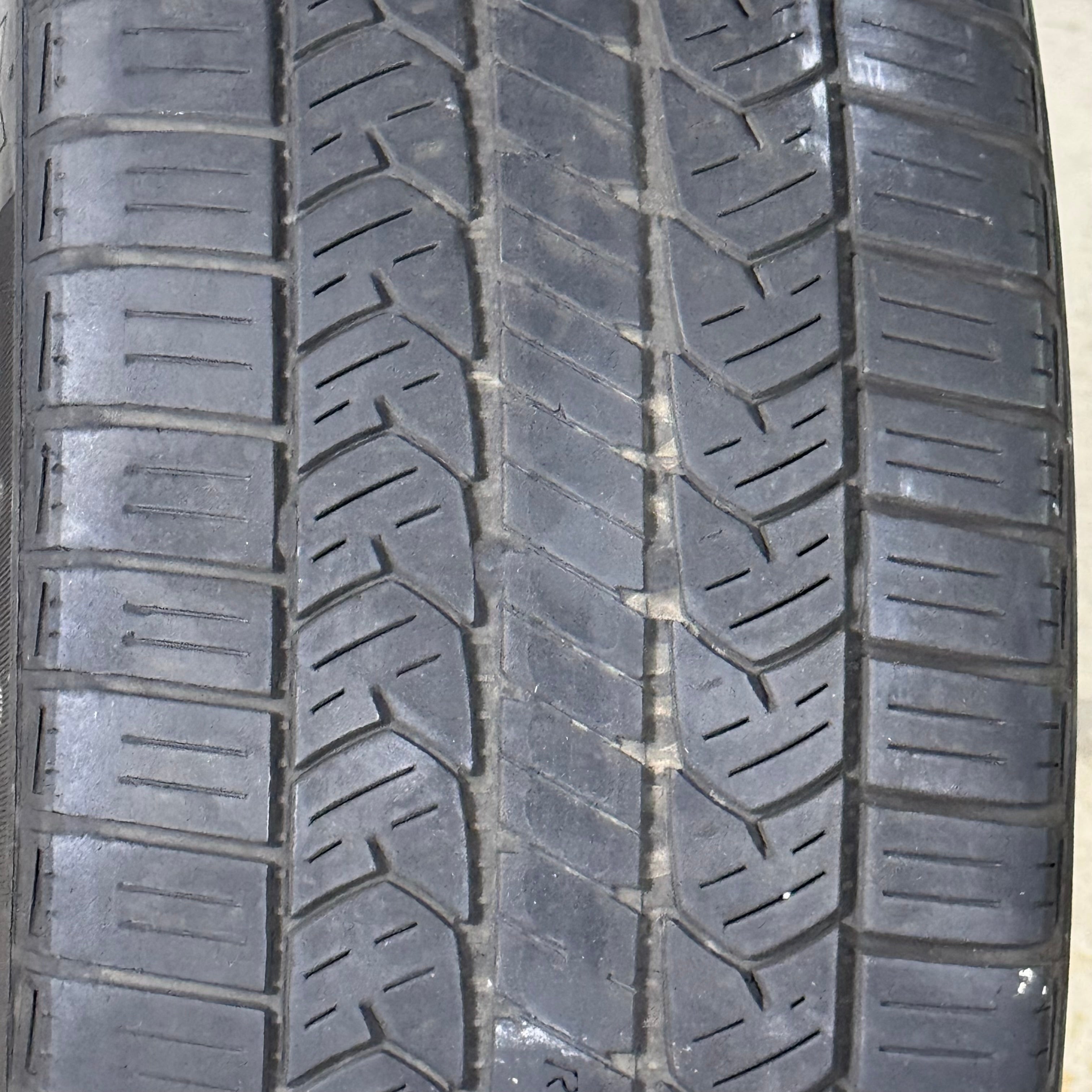 GENERAL All-Season Tire Sz 205/55R 16 (91T) Black ALTIMAX RT 45 (Used)