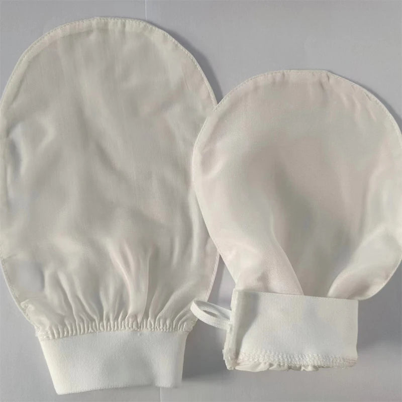 Silk exfoliating face wash and beauty towel, soft and exfoliating, bath and scrubbing, silk bath and face wash gloves
