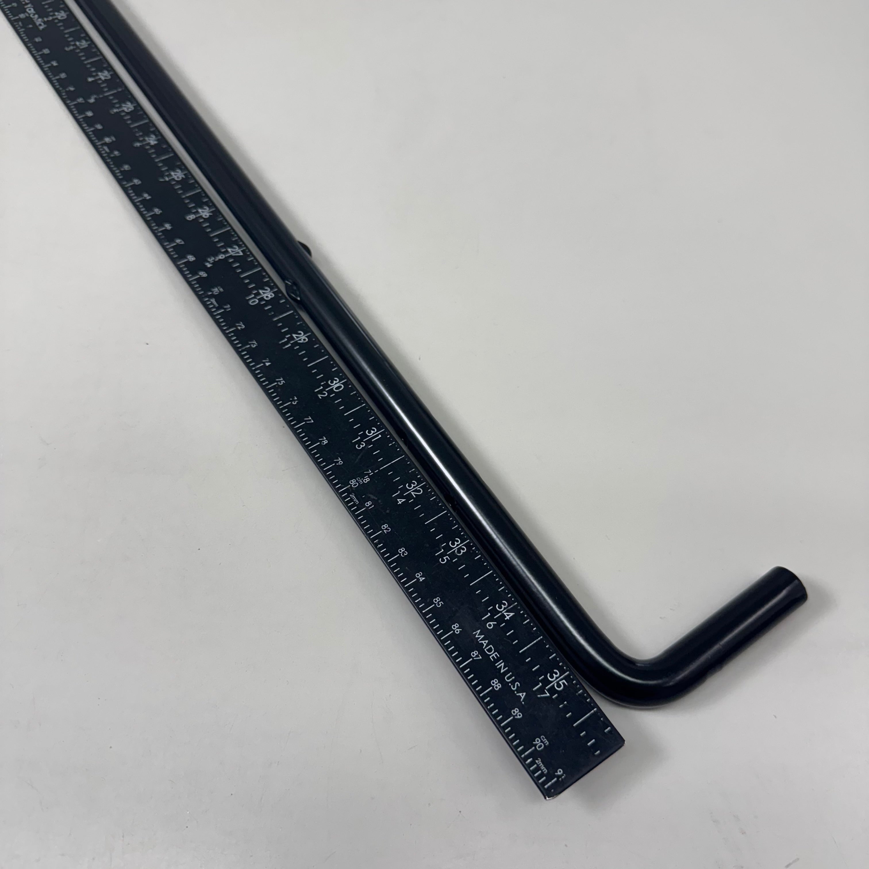 LMT MERCER GROUP Gate Drop Rod With Welded w/ Hardware 36" L x 7/16" W Black