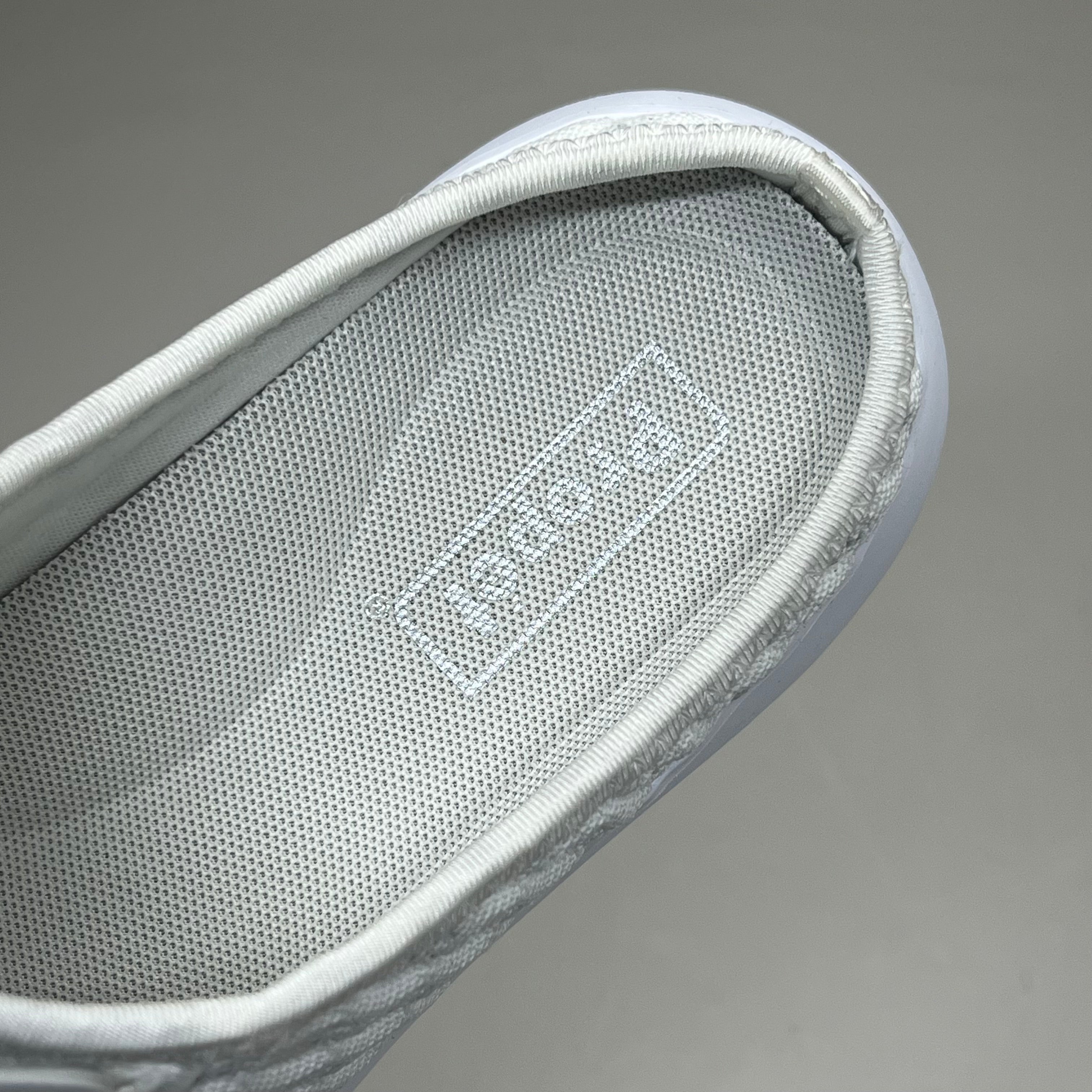 PROPET Travel Bound Slide Remove Footbed Women's Sz 12 M(B) White Daisy WAT031M