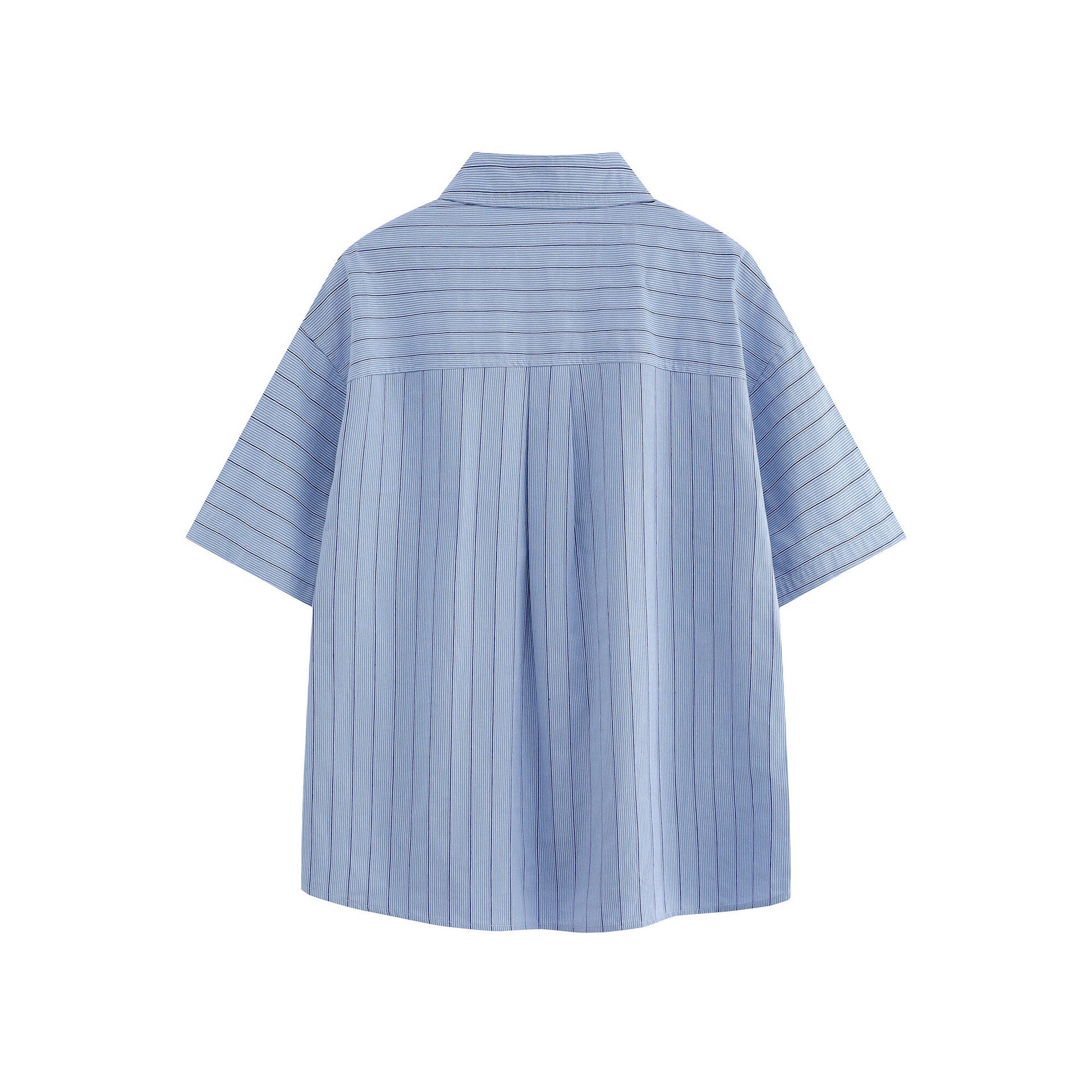 Patch striped casual loose silhouette short sleeved shirt for men