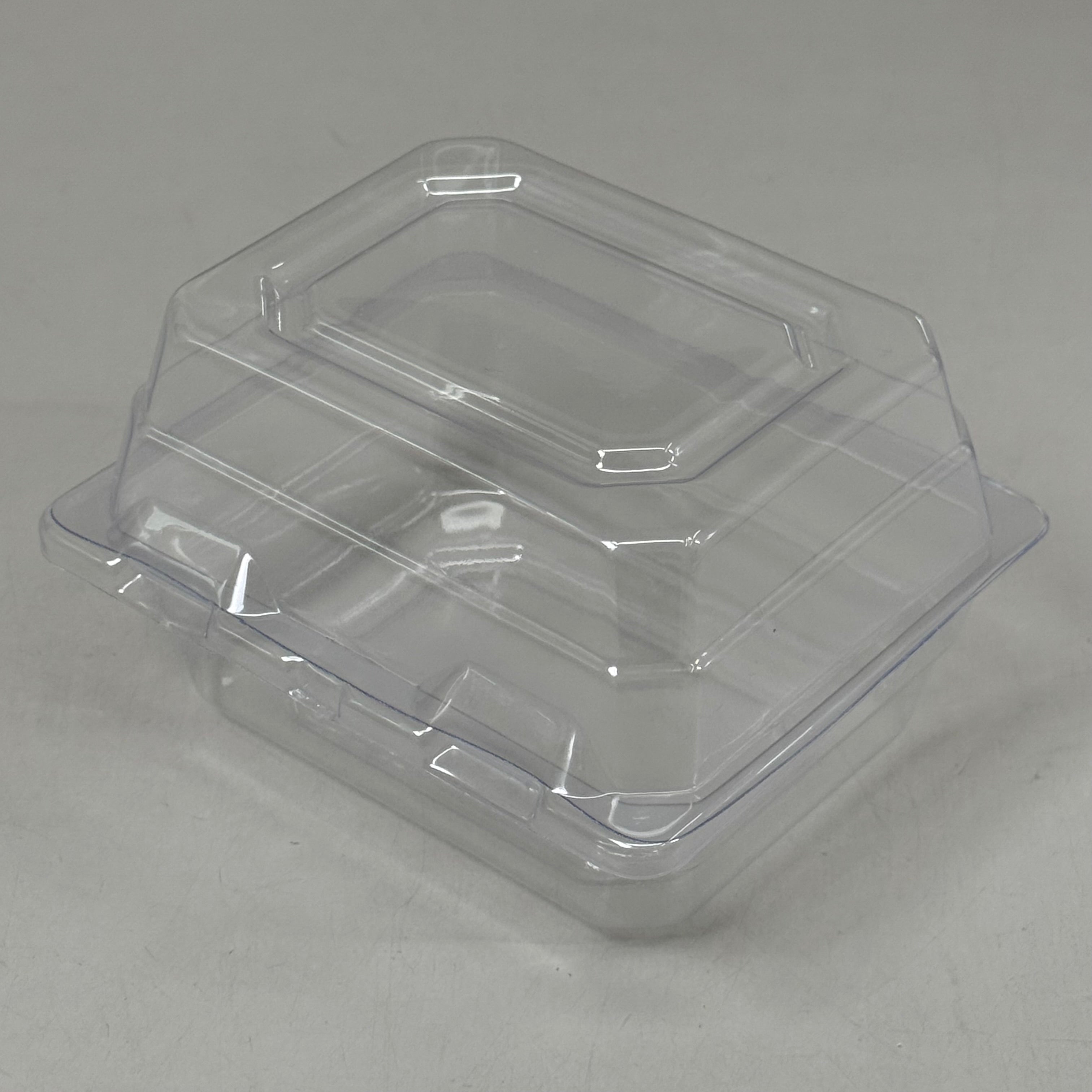 Boutonniere & Corsage Clear Plastic Box (50 Count) 4" x 3" x 3"