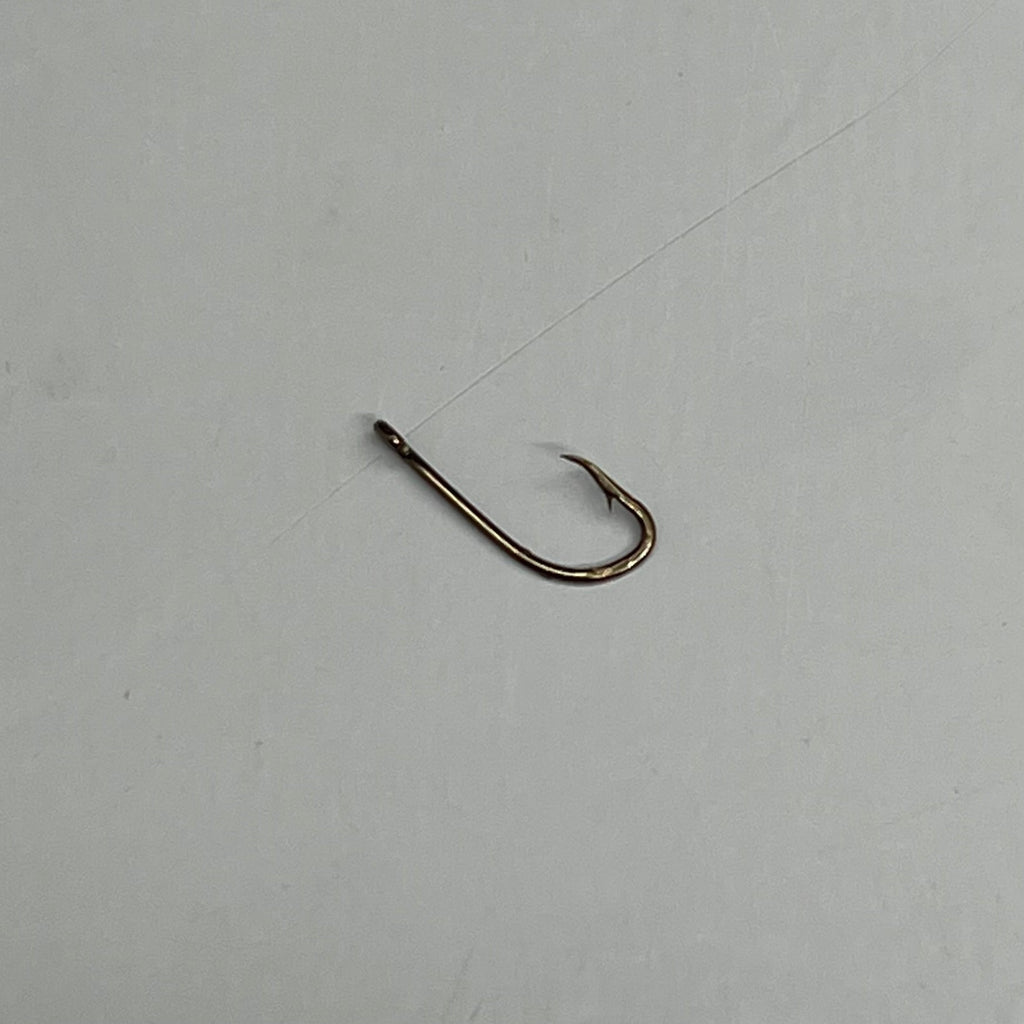 EAGLE CLAW Sharp Plain Shank All Purpose Live Bait Holder Bronze #10 50pc 084F-10