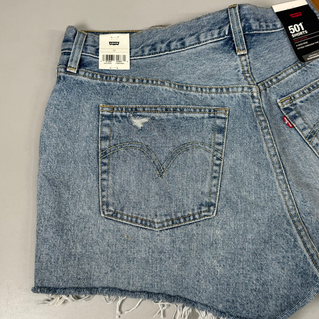 LEVIS 501 Original Fit High Rise Shorts Medium Wash Women's Sz 34 Mega Vibe Blue