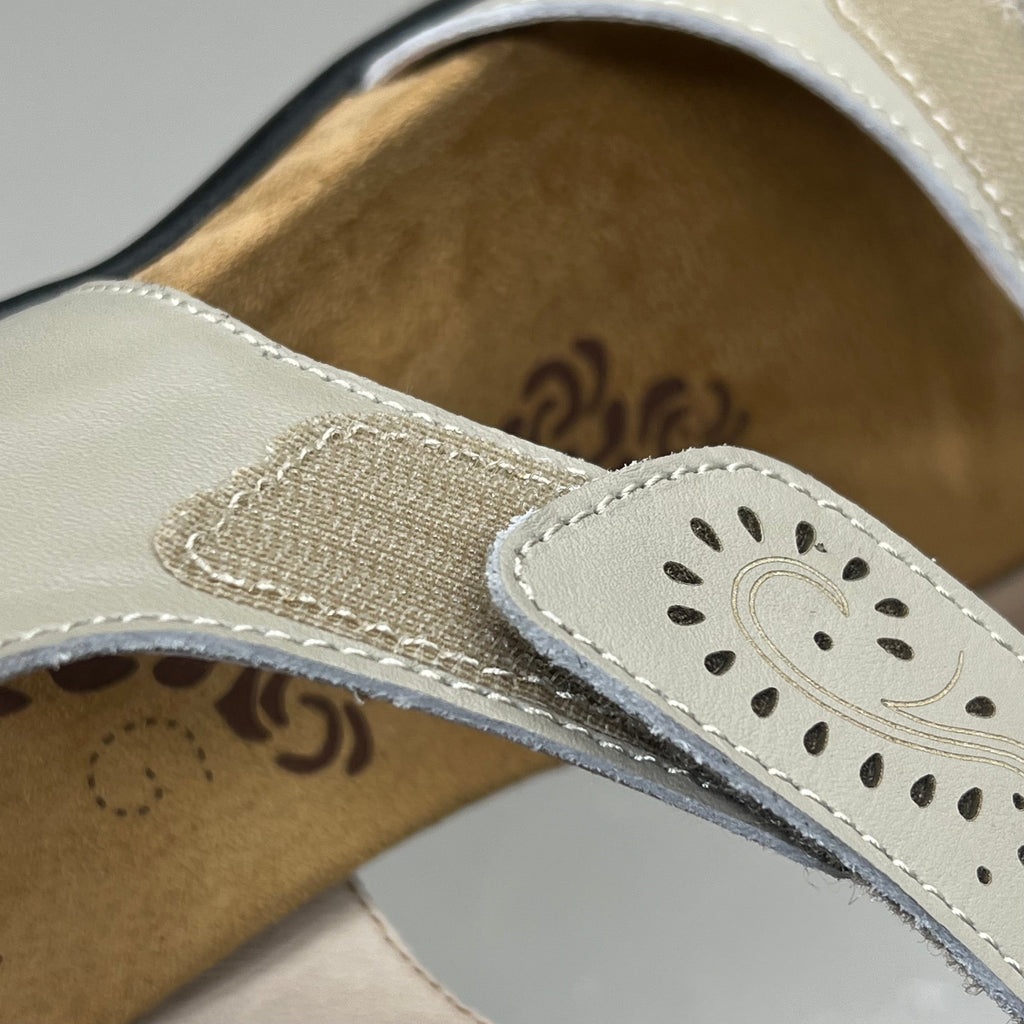 PROPET Wanda Sandal w/Wedge Heel Design Women's Sz 7 XX WIDE (4E) Cream WSX203L