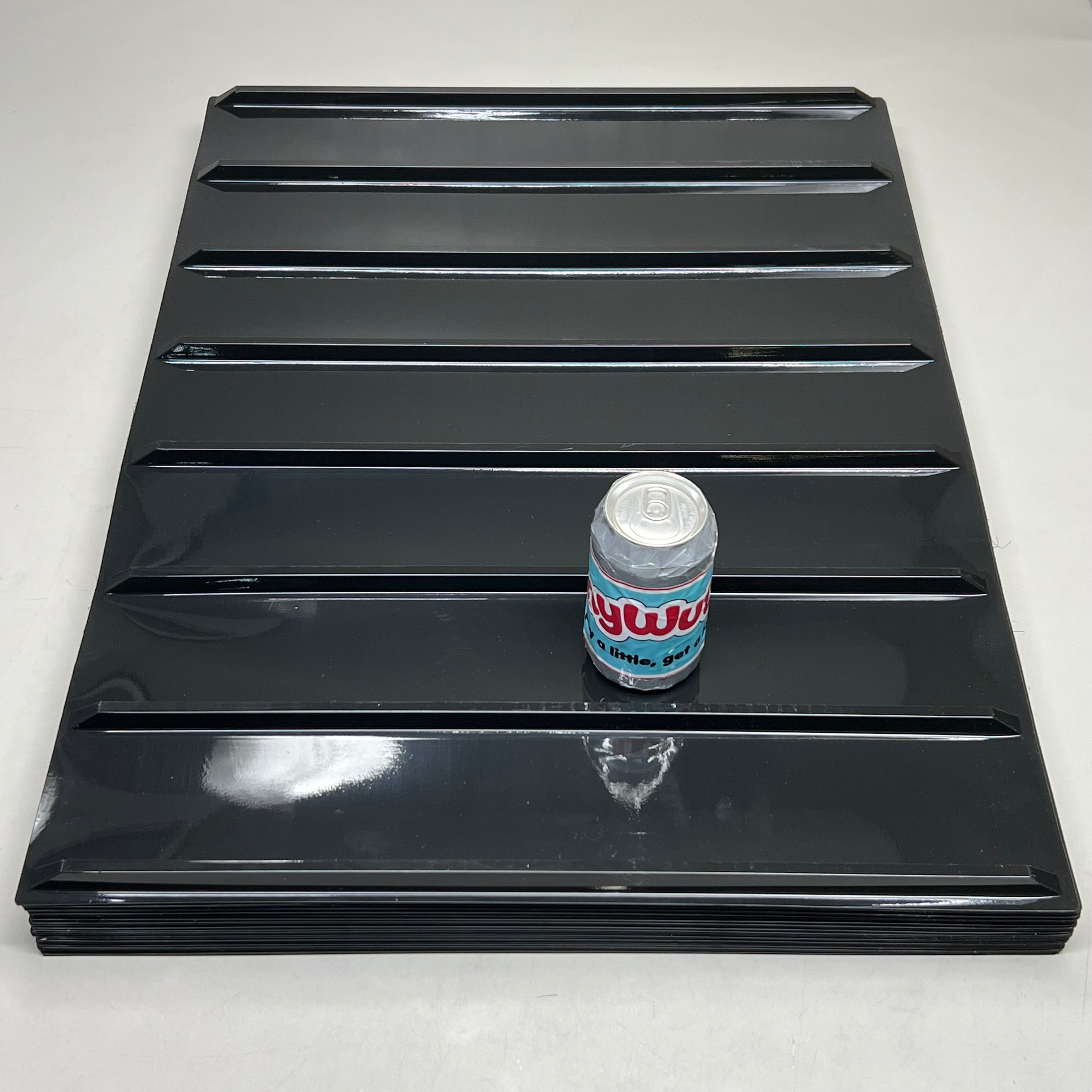 Ice Cream Shelf Liner (25 Pack) P/N 4565 Black 7-Channel Pint Trays
