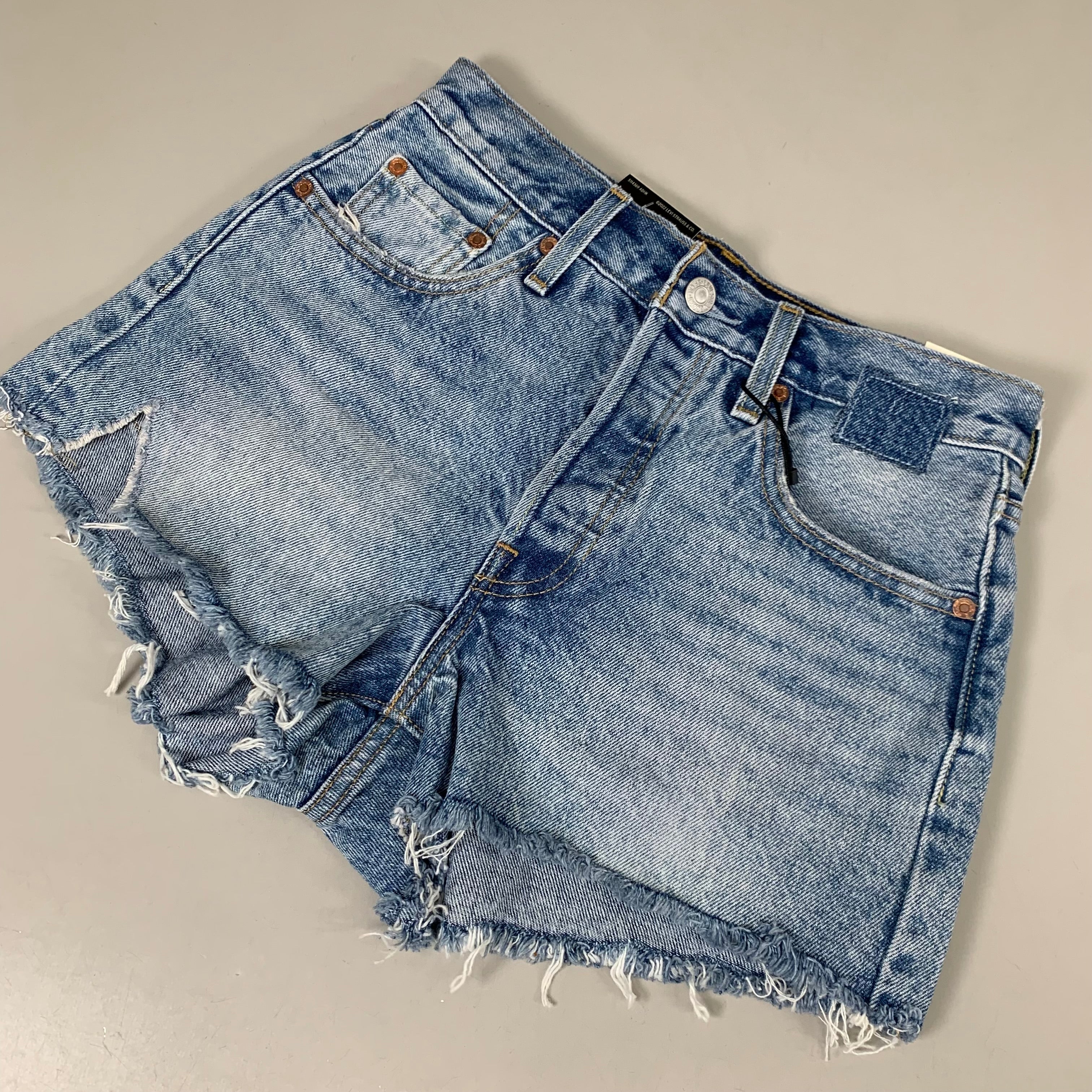 LEVIS 501 Original Fit High Rise Shorts Medium Wash Women's Sz 25 Mega Vibe Blue
