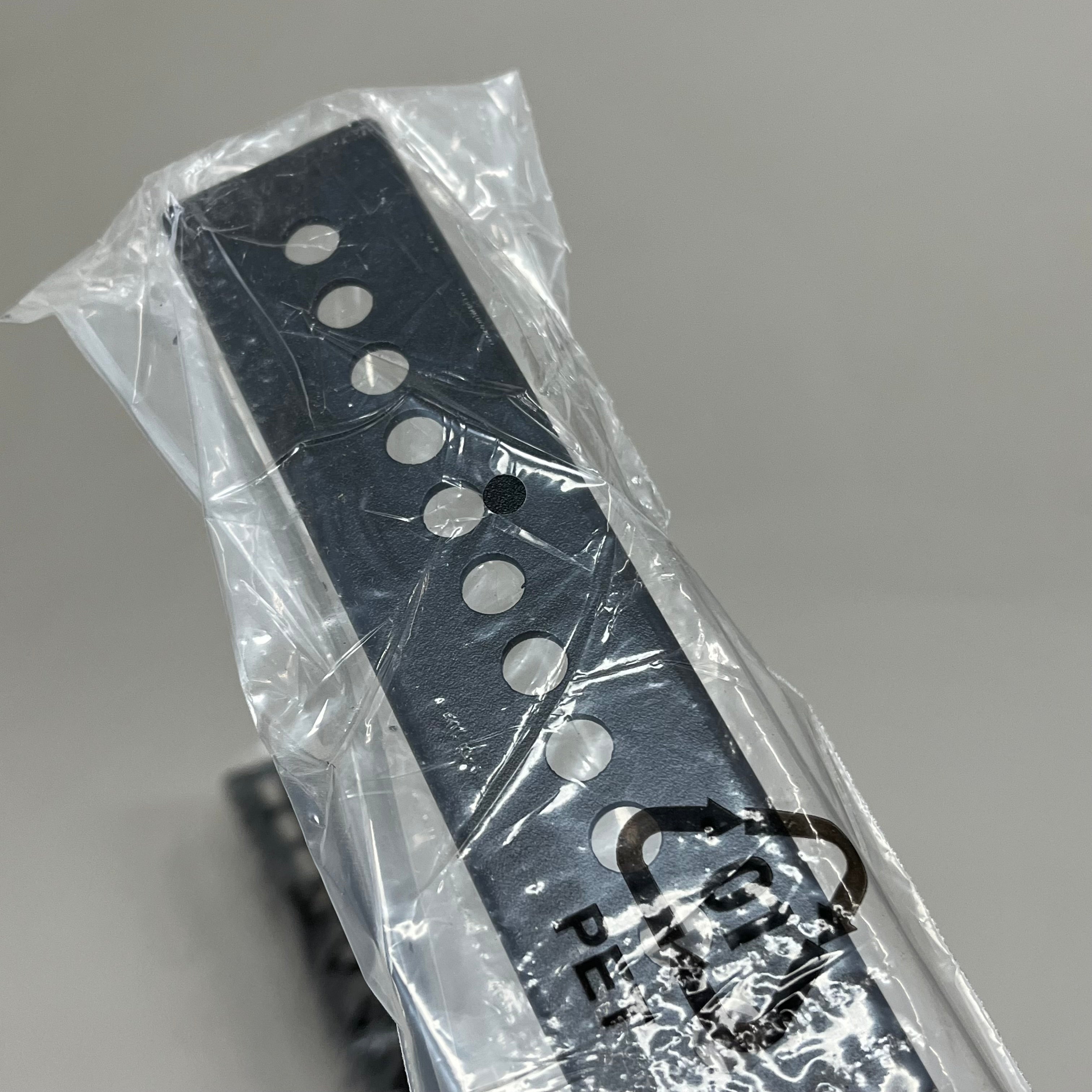 VEIW SONIC Wall Mount Loading Weight 352lbs Supports to 900 x 600 mm WMK-047-2