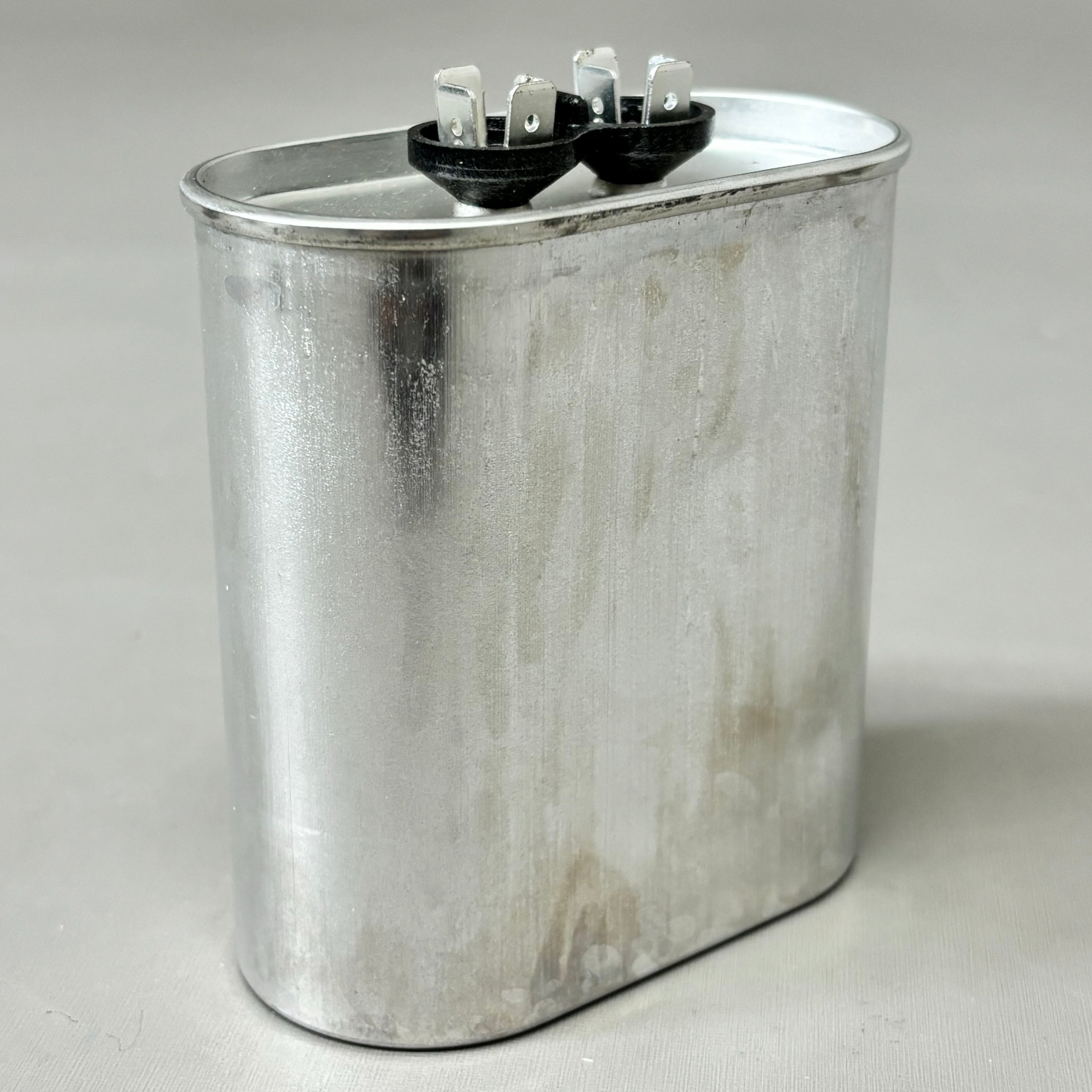 MARS Motor Run Capacitor 80MFD Oval 370 VAC Single Capacitance Made in USA 14090
