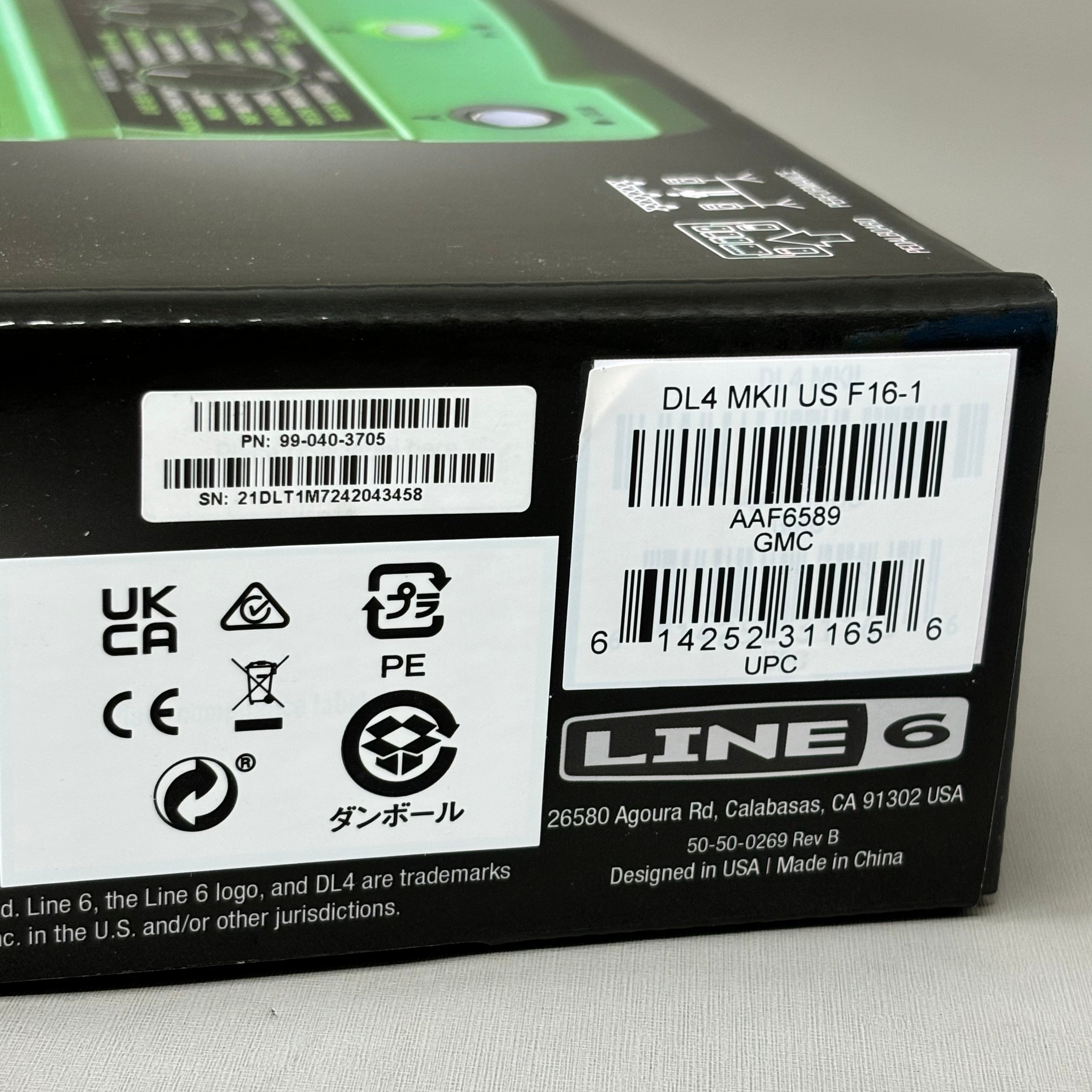 LINE 6 Delay & Looper Modeler Pedal 4 Switch & 1 Switch Loopers Green DL4 MkII