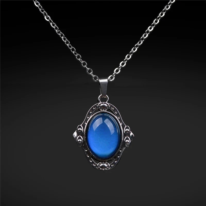 Mood Color Change Necklace | Retro Palace Elliptic Pendant with Stainless Steel Chain