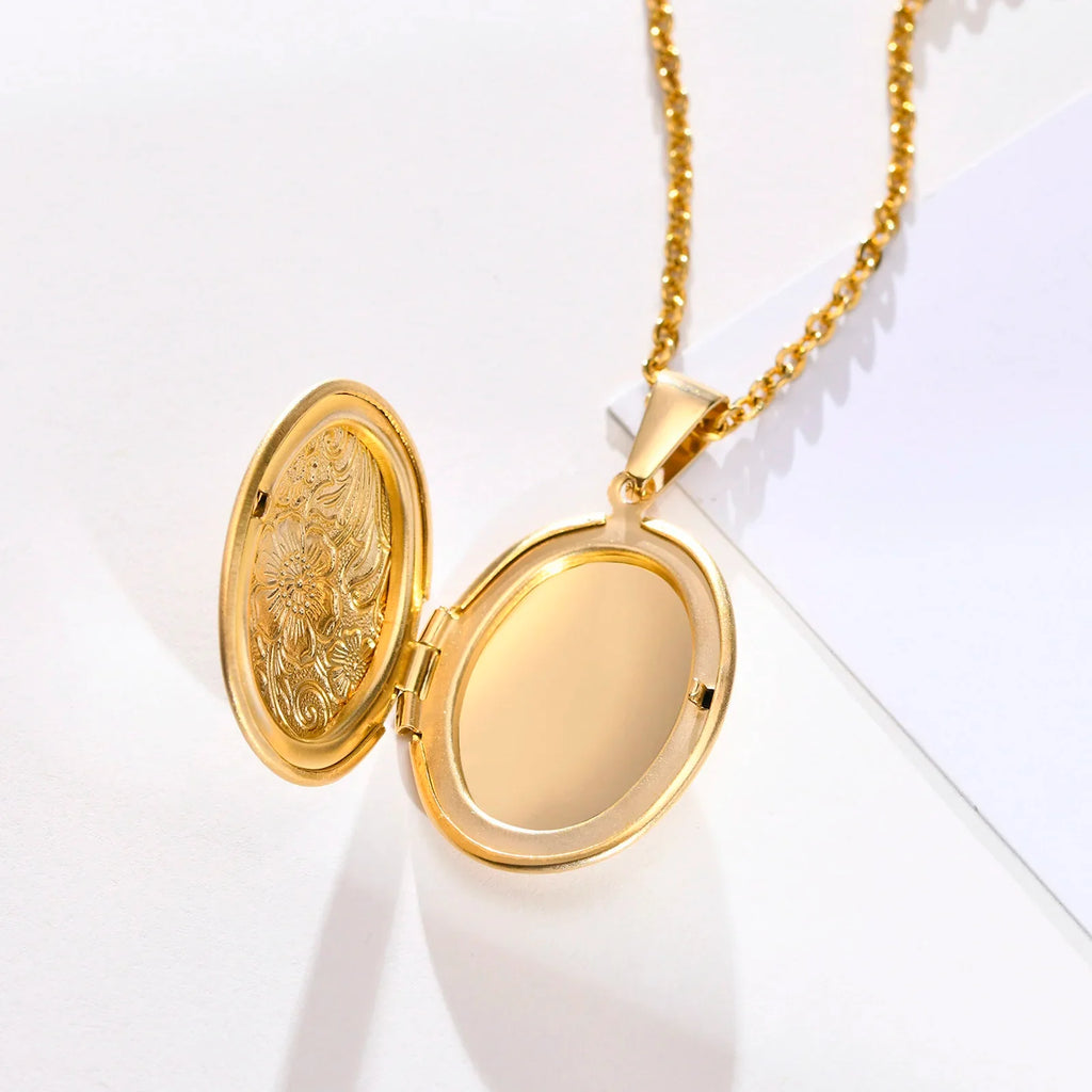 Monogram Floral Oval Heart Locket Pendant Necklace | Stainless Steel Photo Frame Keepsake