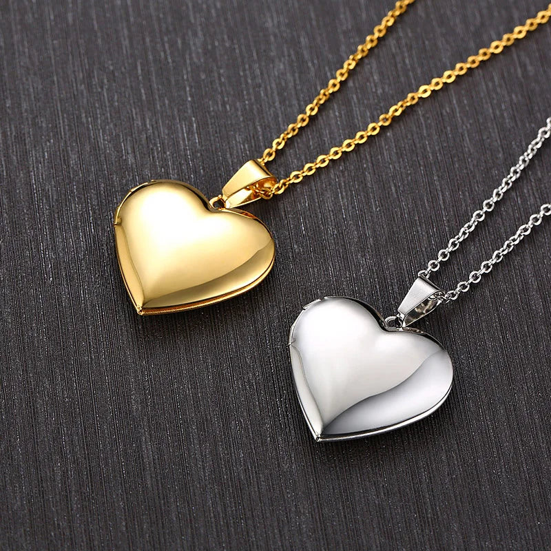 Monogram Floral Oval Heart Locket Pendant Necklace | Stainless Steel Photo Frame Keepsake