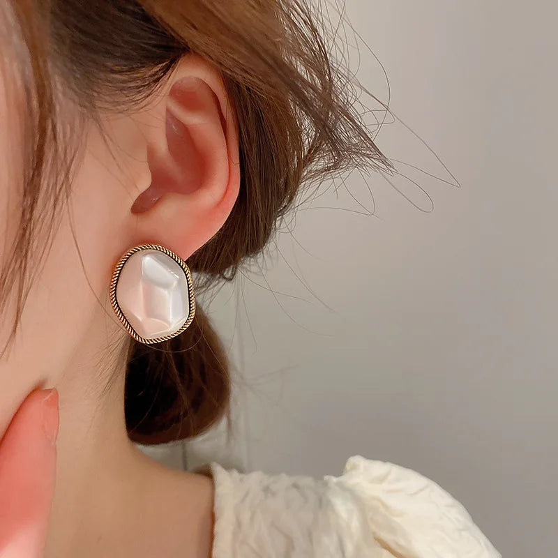 Gold Tone Irregular Pearl Stud Earrings | Retro Fashion Jewelry for Women