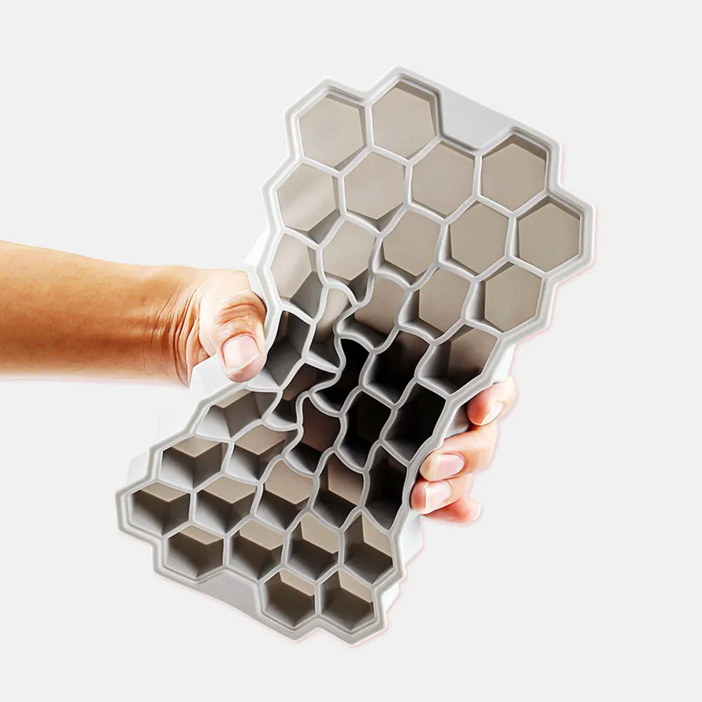 37 Grids Honeycomb Ice Cube Silicone Mold with Lid | Flexible Silicone Ice Tray for DIY Ice Making