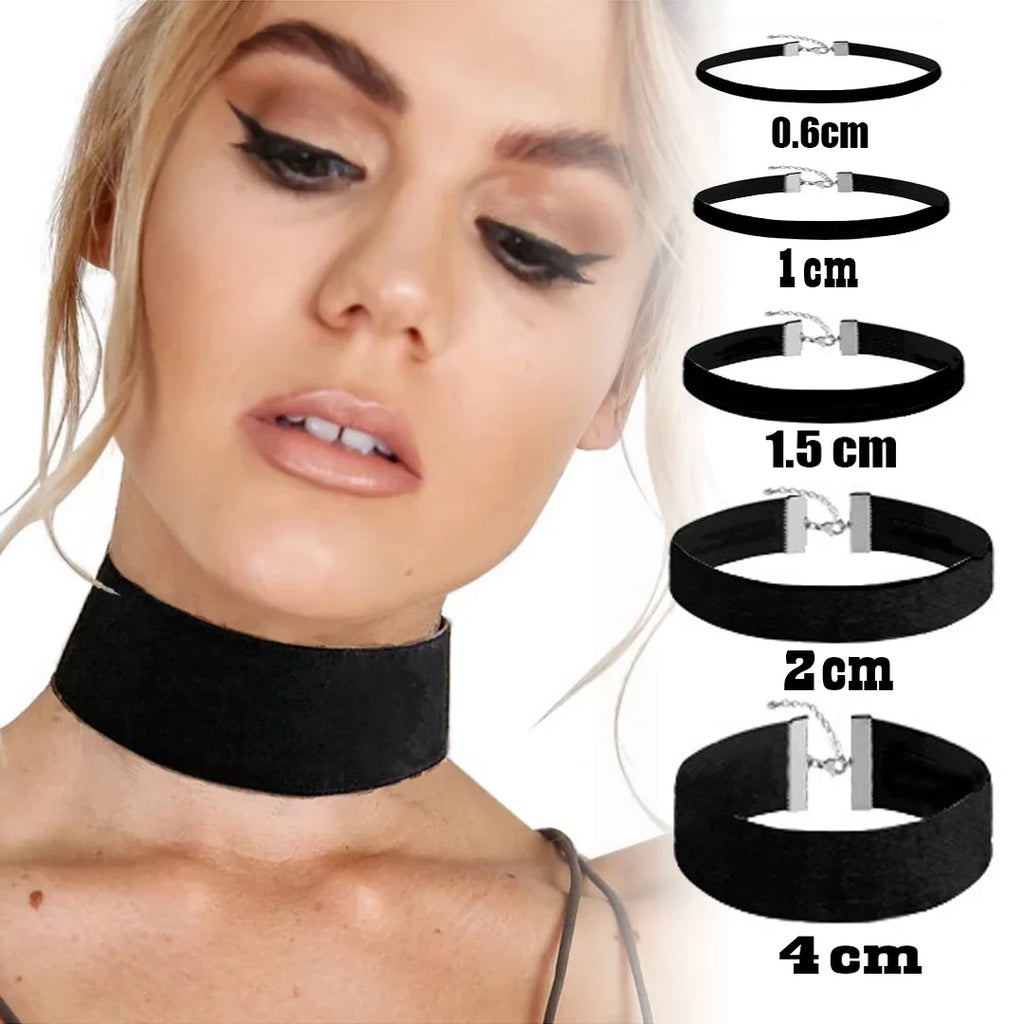 Soft Velvet Choker Necklace | Punk Gothic Heart Pendant Choker