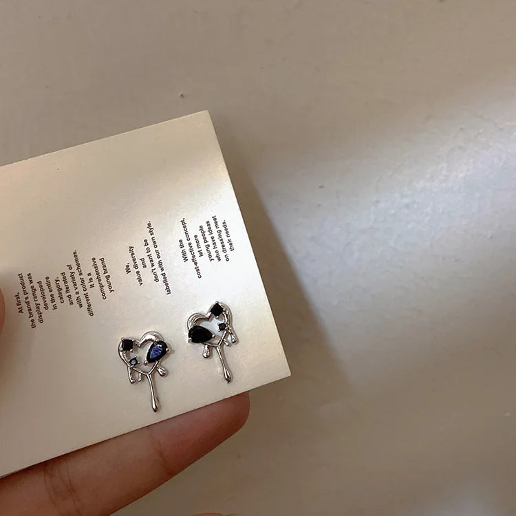 Vintage Goth Black Enamel Heart Stud Earrings | Dark Aesthetic Hollow Metal C-Shaped Jewelry