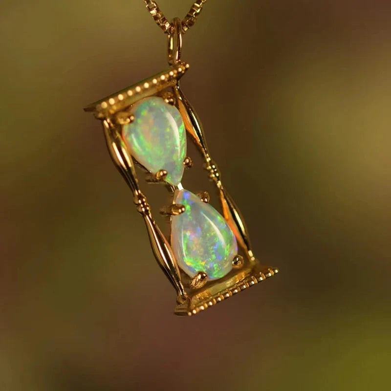 ANENJERY Hourglass Pendant Necklace | Niche Design Fashion Jewelry for Women