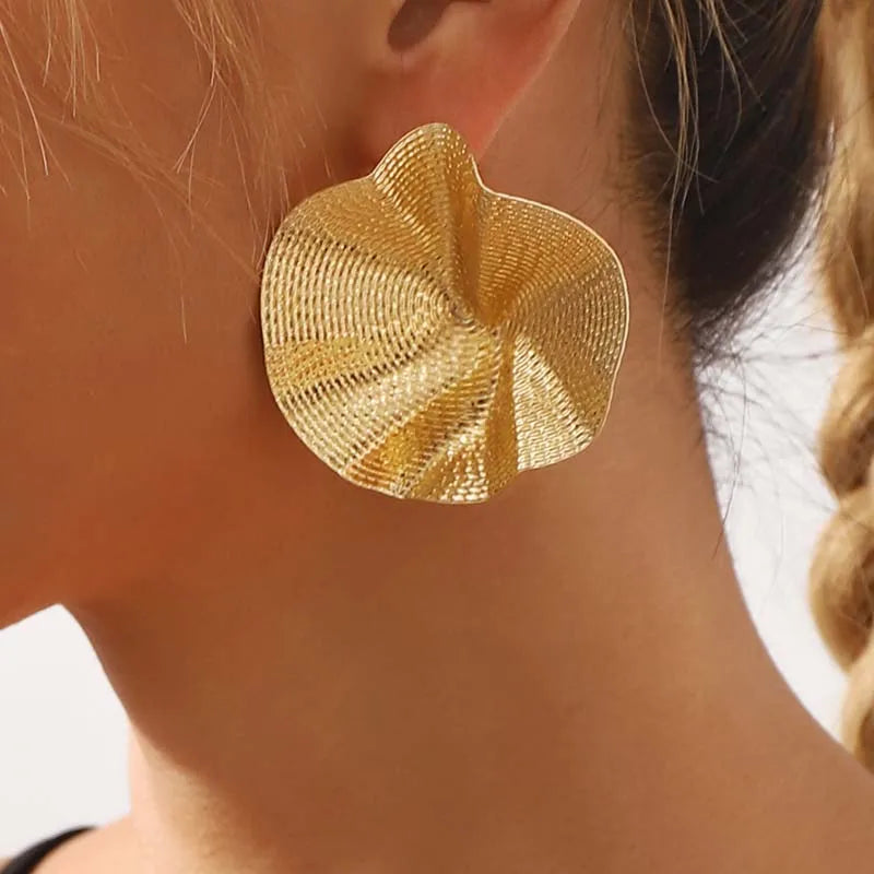 Vintage Circle Stud Earrings | Gold Geometric Statement Jewelry