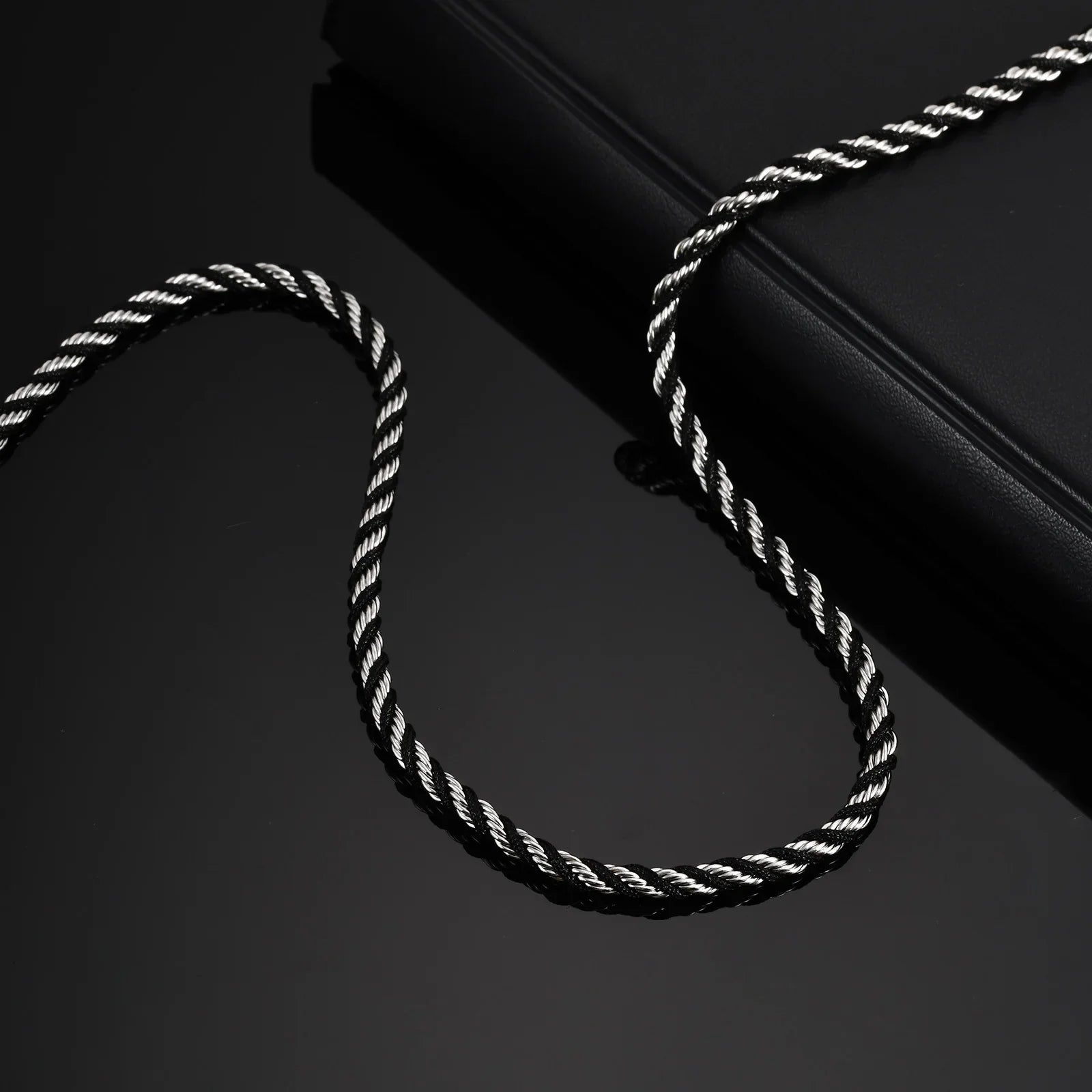 Men's Twisted Chain Necklace | Black Silver Stainless Steel Rope Link
