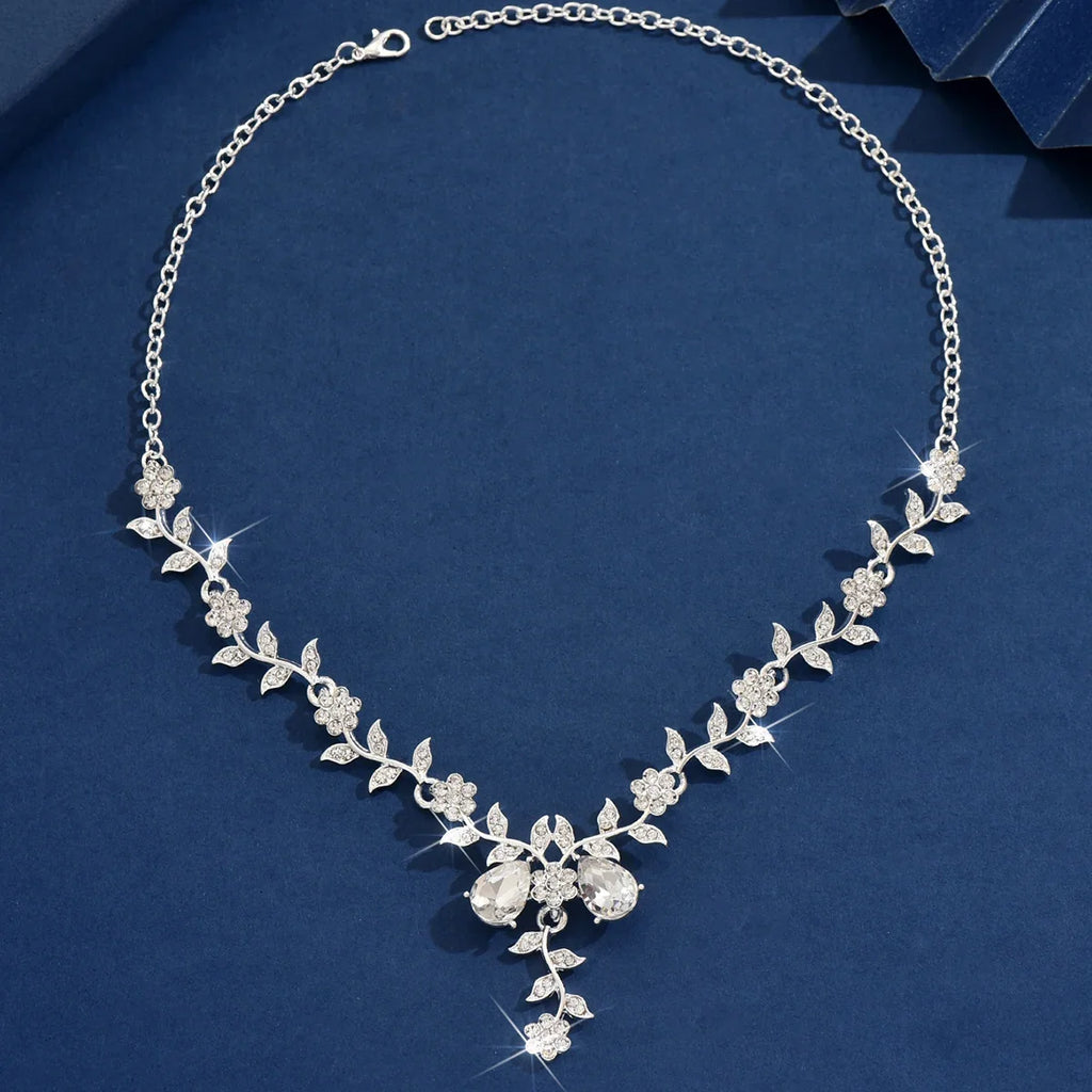 Water Drop Leaf Design Necklace | Light Luxury Fashion Jewelry for Women