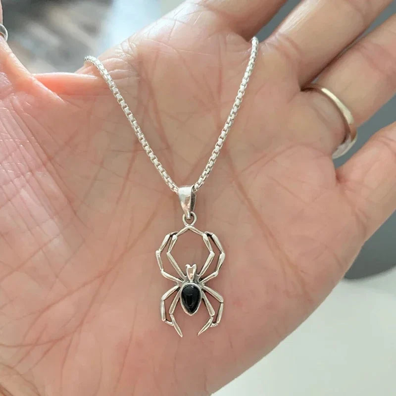 Spider Pendant Necklace | Unisex Punk Animal Jewelry for Hip Hop Style