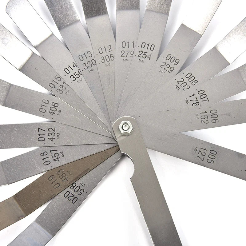 Curved Stainless Steel Feeler Gauge 16 Blades | Metric Gap Measuring Tool 0.05-1mm