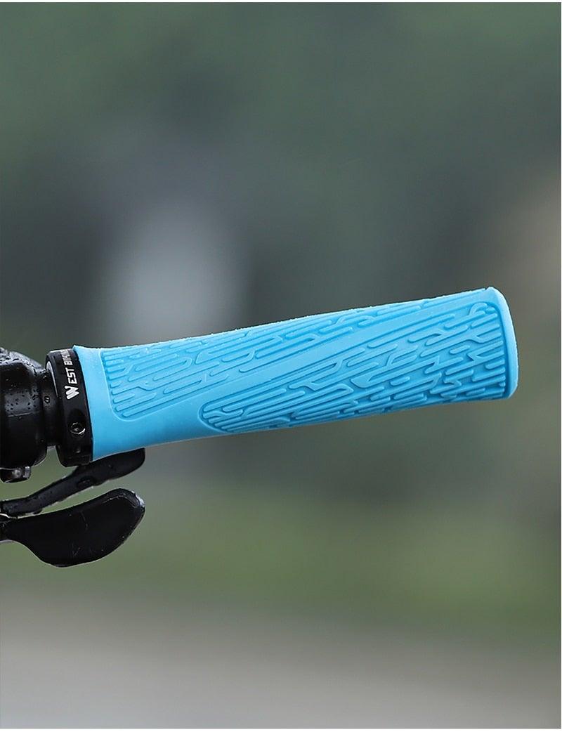 Bicycle Handlebar Grips Cycling Bicycle Accessories Non-Slip Bicycle Handlebar Grips Bike Handle Ergonomic Shockproof Bicycle Handle Grip With Adjustable Aluminum Lock For Mountain Bike