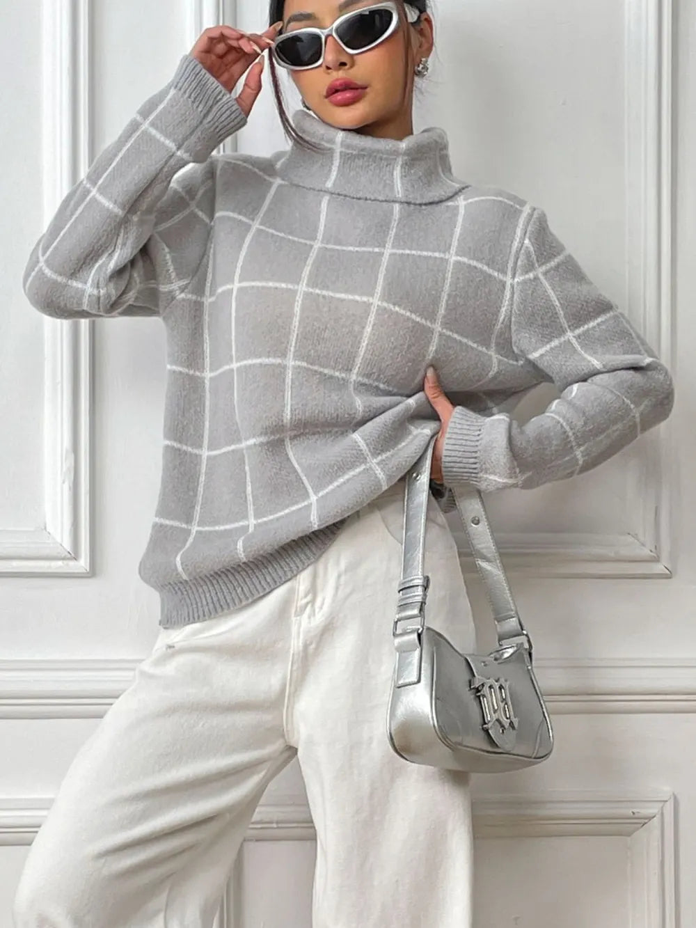 Bottom layer shirt contrasting plaid high neck sweater top