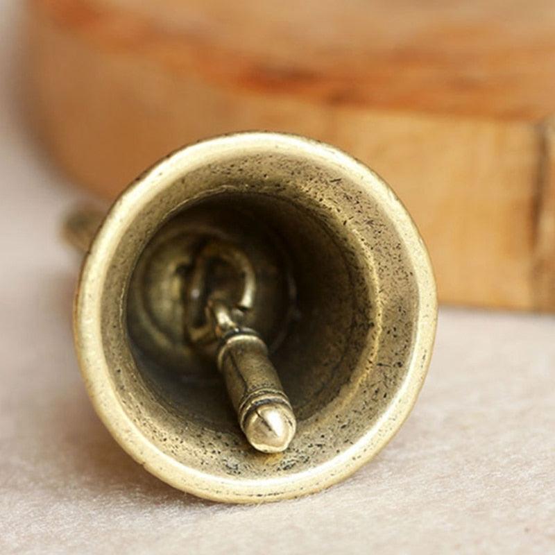 Brass Handicraft Die-casting Drop Magic Key Car Button Hanging Ornament Wind Bell Tibetan Bronze Creative Gift Home Decoration Pendant Best Birthday Gift