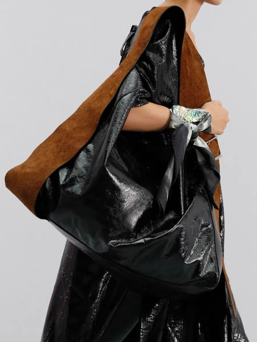Fashionable and versatile contrasting color dark wide shoulder strap niche design single shoulder crossbody bag trendy
