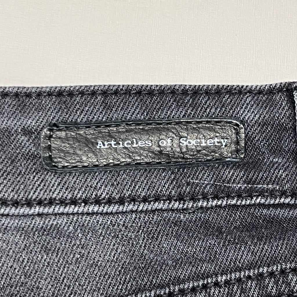 ARTICLES OF SOCIETY Kate Eleele Raw Hem Cropped Jeans Women's Sz 28 Black 4810TQB-720 (New)