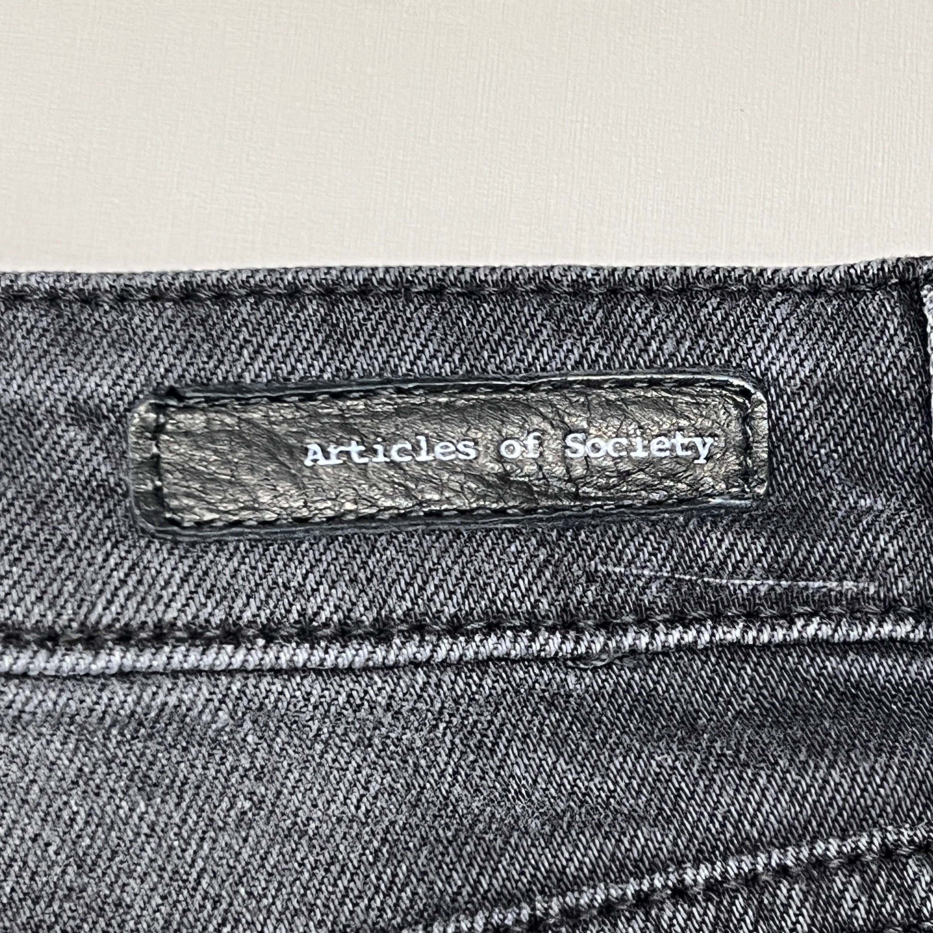 ARTICLES OF SOCIETY Kate Eleele Raw Hem Cropped Jeans Women's Sz 26 Black 4810TQB-720 (New)
