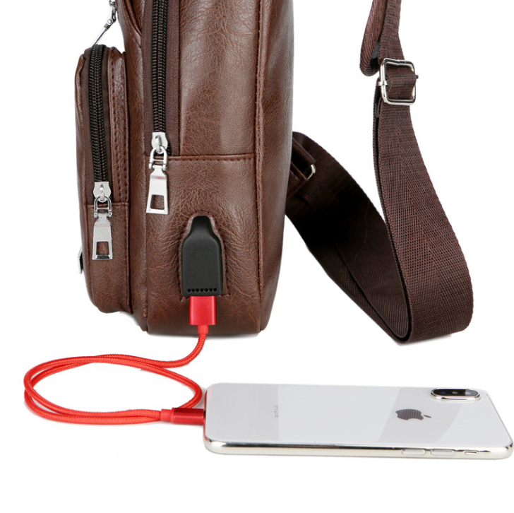 Men's Crossbody Bags Men's USB Chest Bag Designer Messenger bag Leather Shoulder Bags Diagonal Package