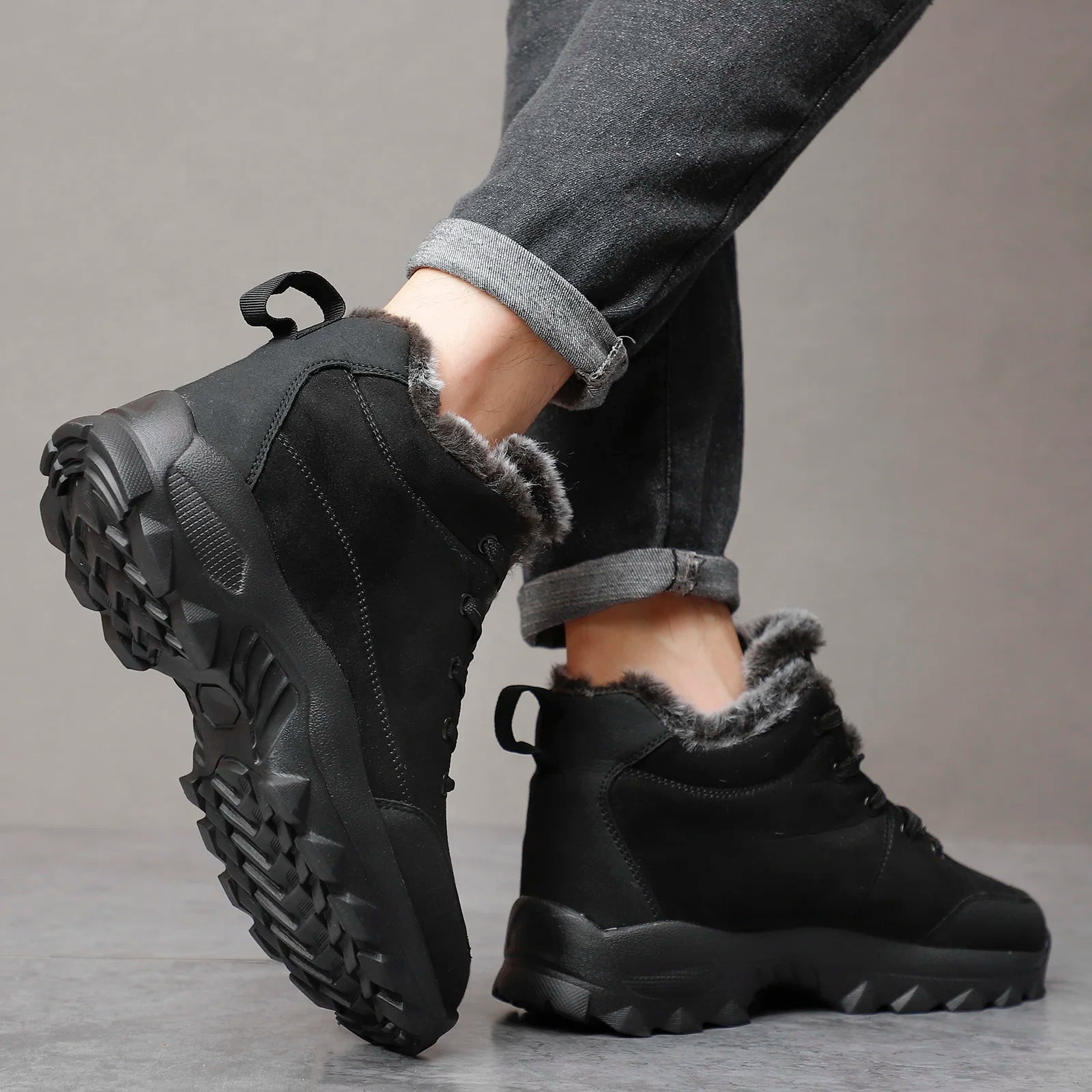 Men's snow boots with winter fleece insulation, outdoor boots, cotton shoes, lightweight boots